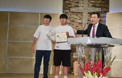 2025년 8월 3일 재론 형제 세례 증서 전달