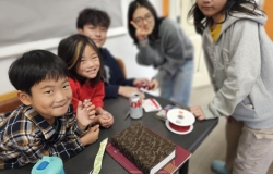 2025년 12월 14일 성탄 트리 장식