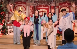 2025년 12월 21일 성탄 축하 예배-담임목사 가족