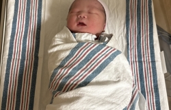 2026년 5월 29일 박건상 장로님의 차녀 이나리 자매 Titus Lee 출산