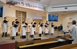 2025년 2월 16일  성가대 찬양 모습