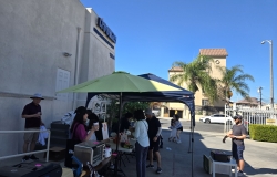 2026년 2월 28일 가라지 세일 모습